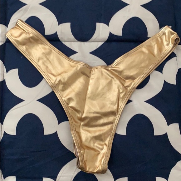 Gold Metallic two piece cheeky swim - Picture 4 of 4